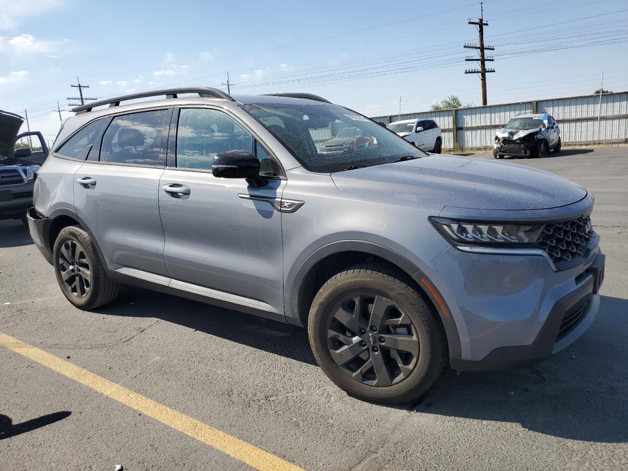 2022 Kia Sorento S - Image 4