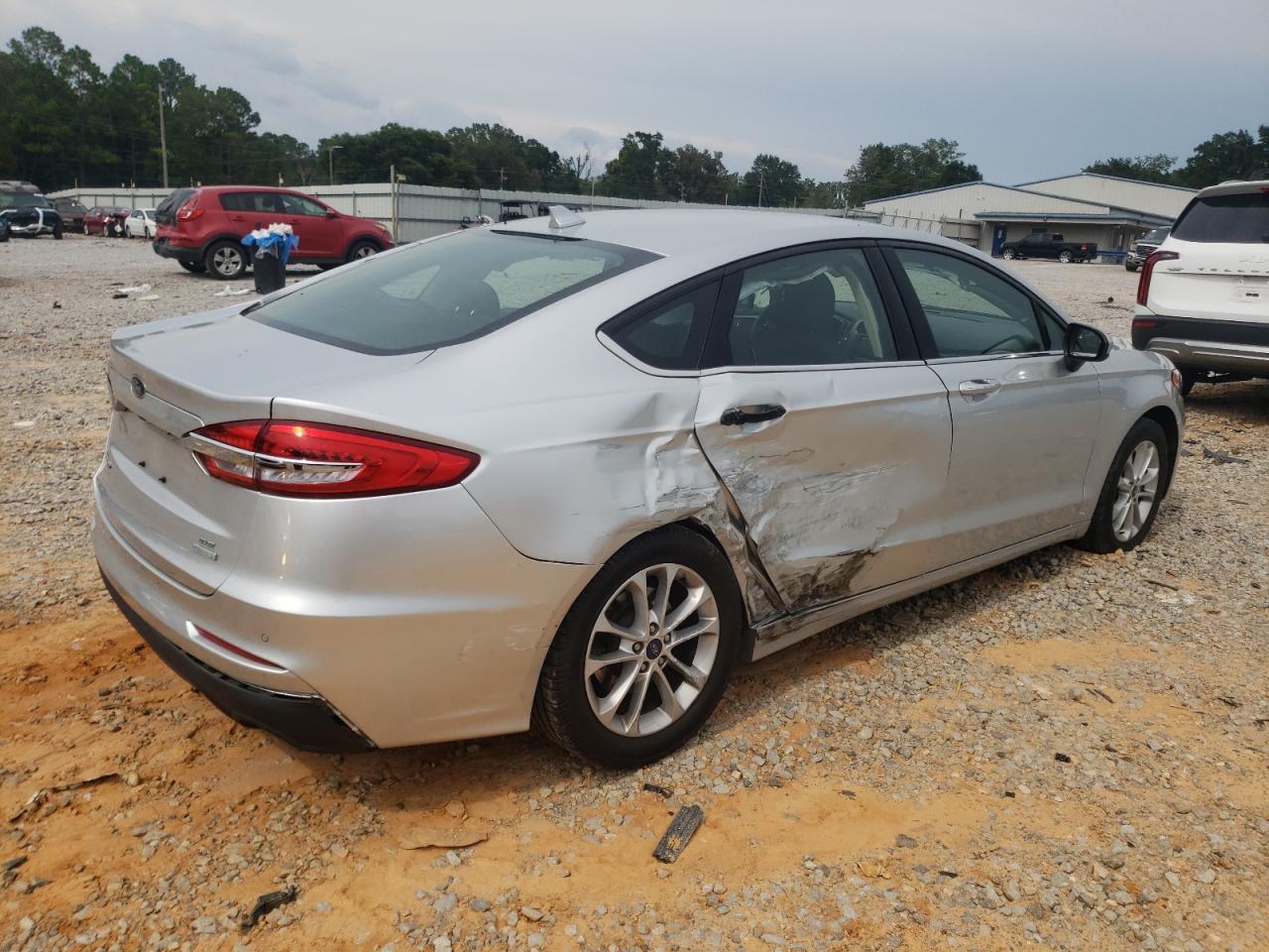 2019 Ford Fusion Se - Image 3