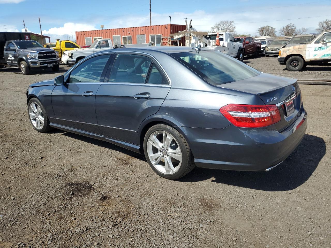 2013 Mercedes-Benz E 350 4Matic - Фото 2