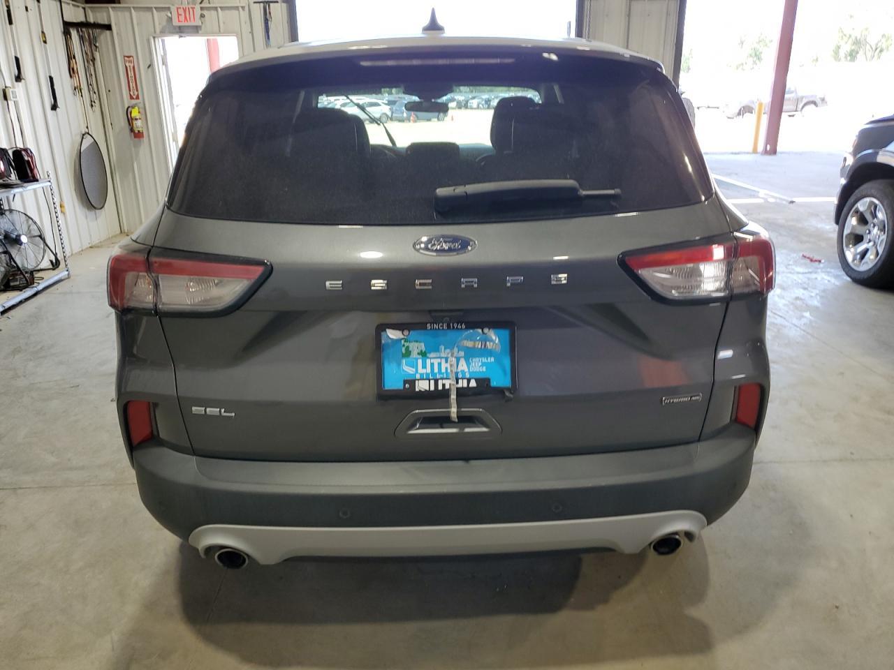 2022 Ford Escape Sel - Image 6
