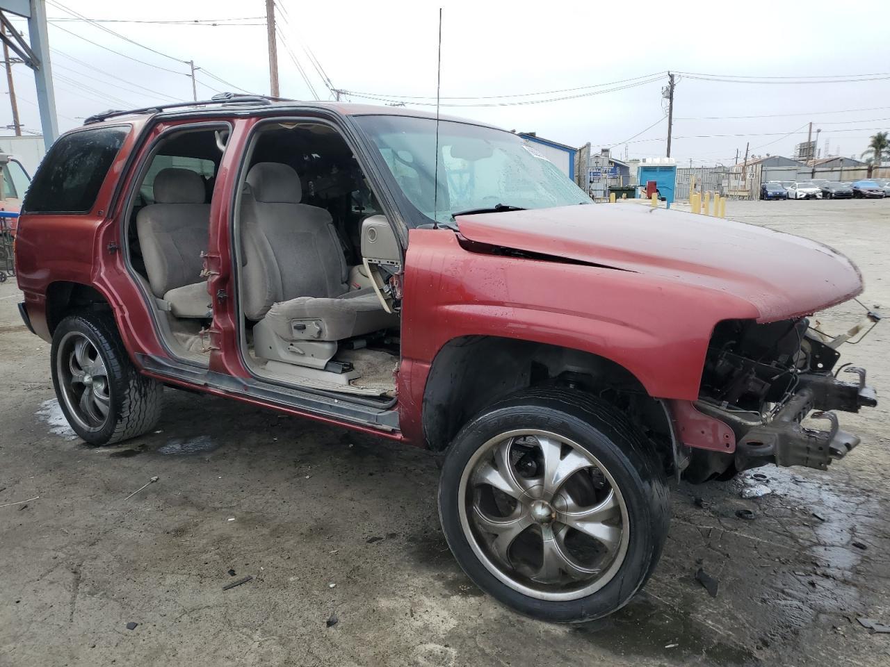 2001 Chevrolet Tahoe C1500 - Фото 4