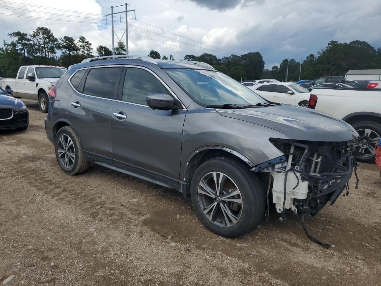 2019 Nissan Rogue S - Фото 4