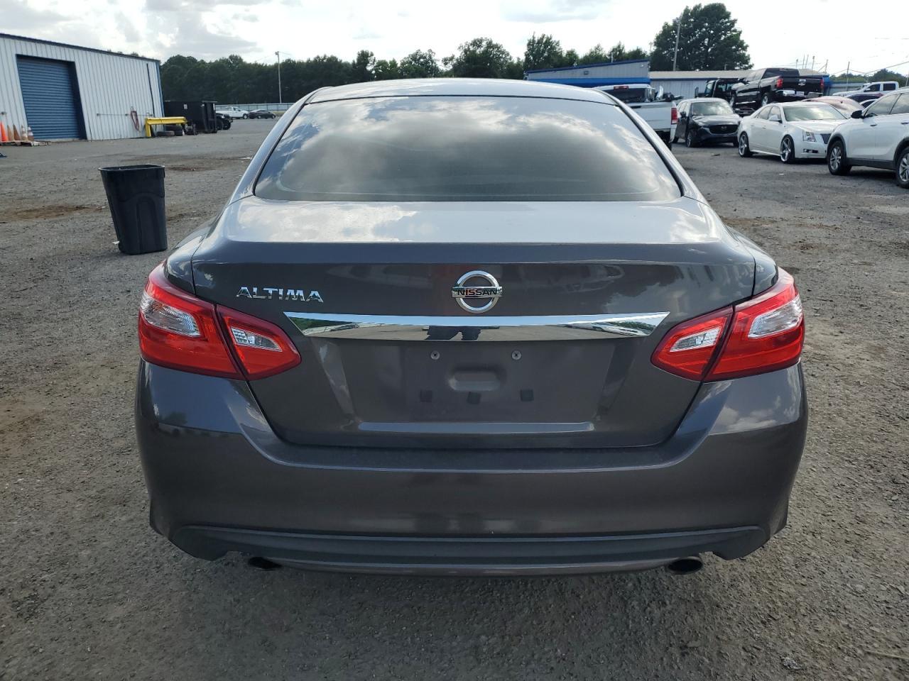 2017 Nissan Altima 2.5 - Фото 6