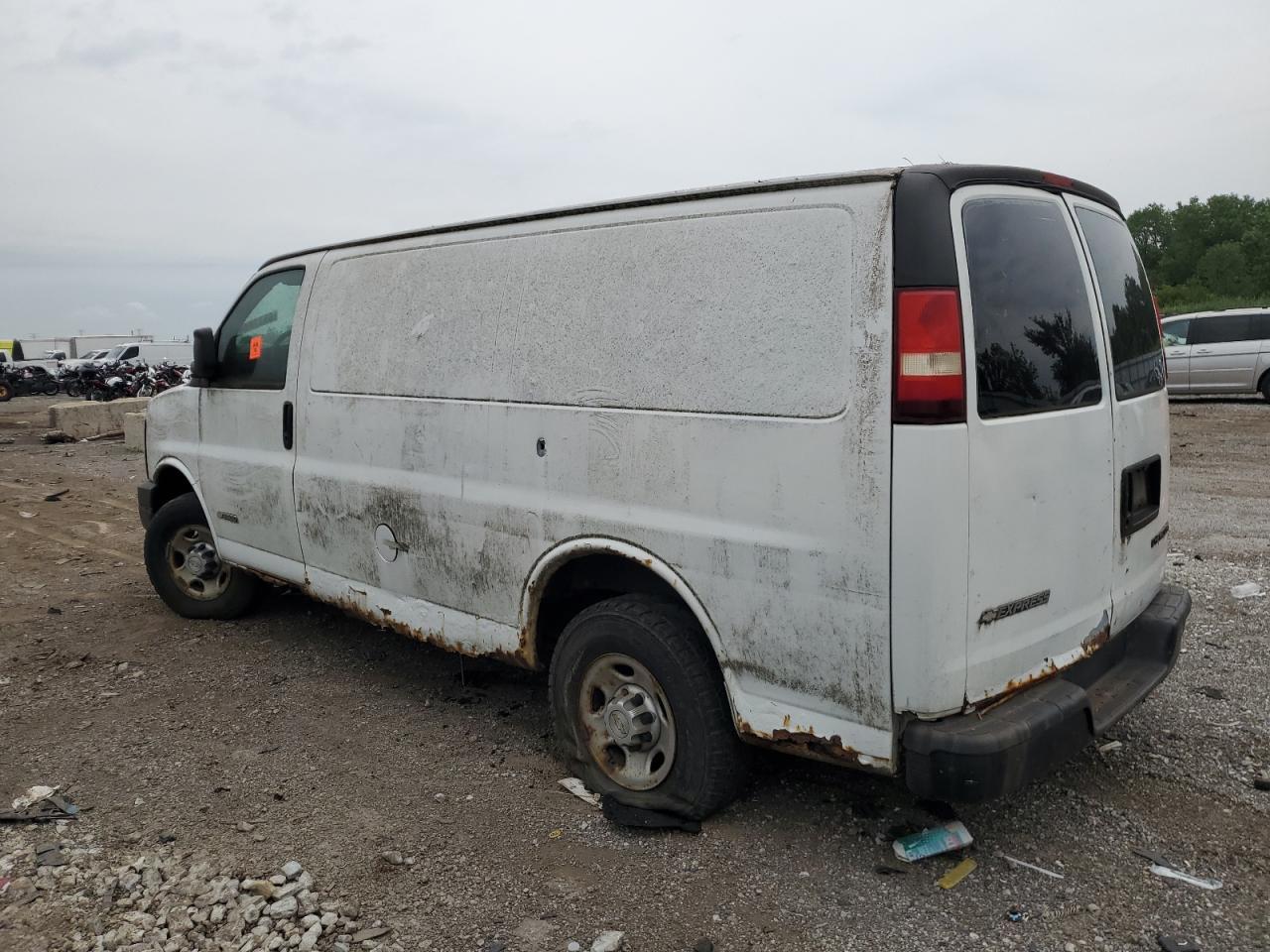 2006 Chevrolet Express G2500 - Фото 2