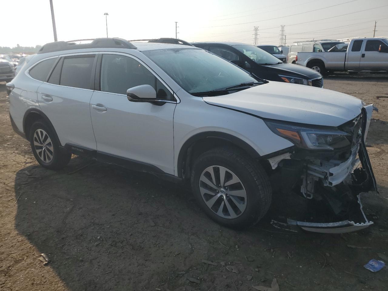 2022 Subaru Outback Premium - Фото 4