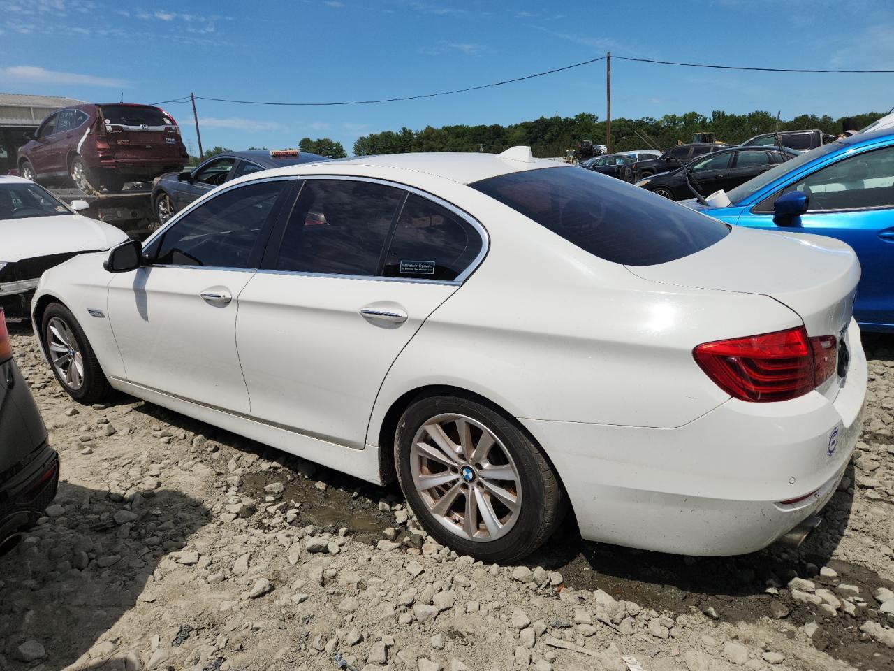 2015 BMW 528 Xi - Image 2