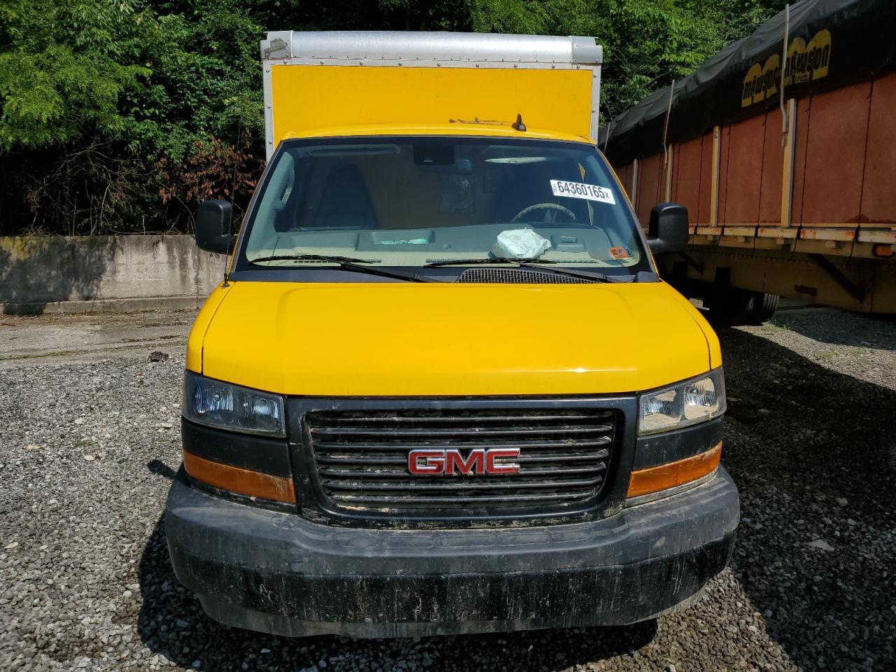 2022 GMC Savana Cutaway G3500 - Фото 5