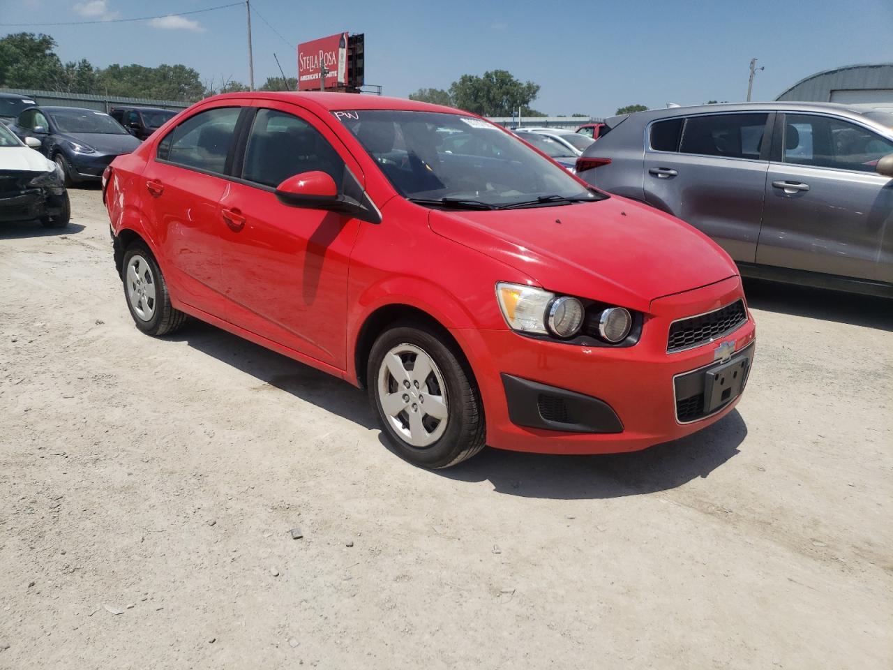 2014 Chevrolet Sonic Ls - Image 4