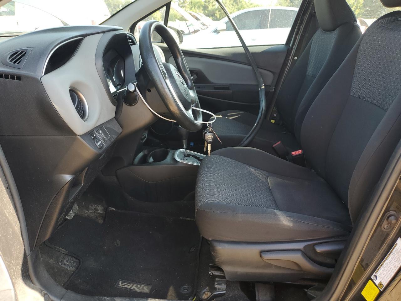 2015 Toyota Yaris - Image 7