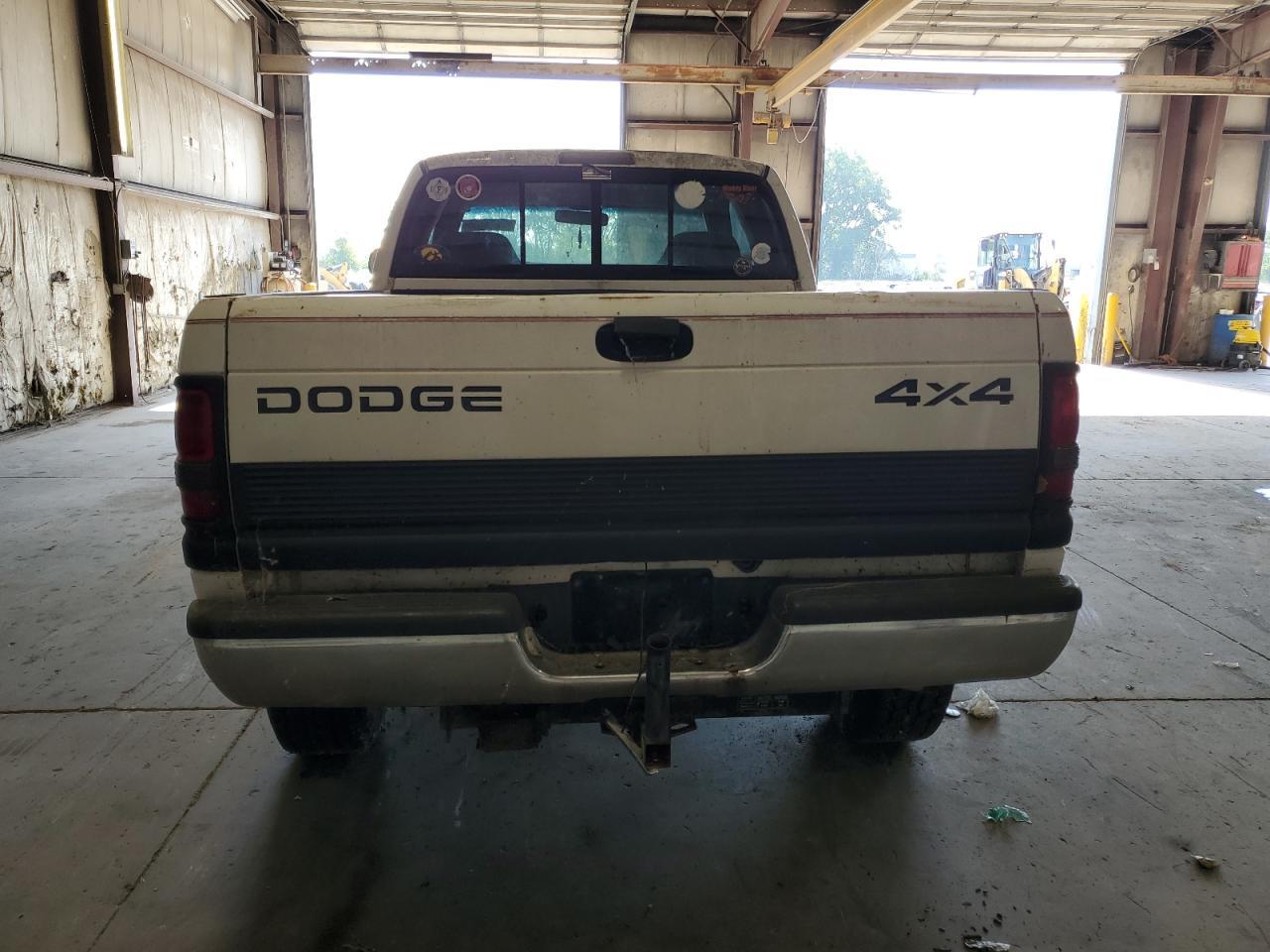 2000 Dodge Ram 2500 - Фото 6