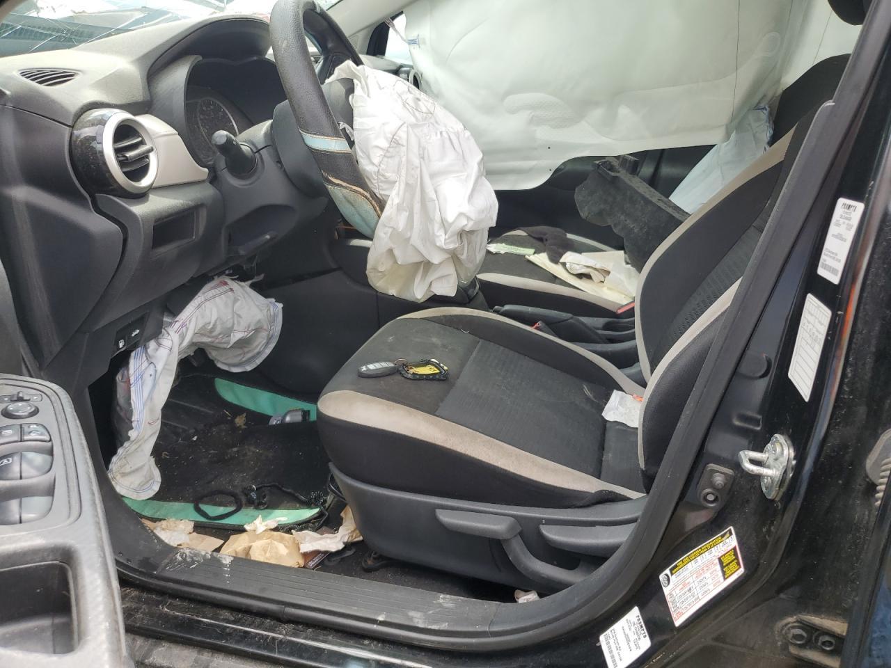 2021 Nissan Versa Sv - Фото 7