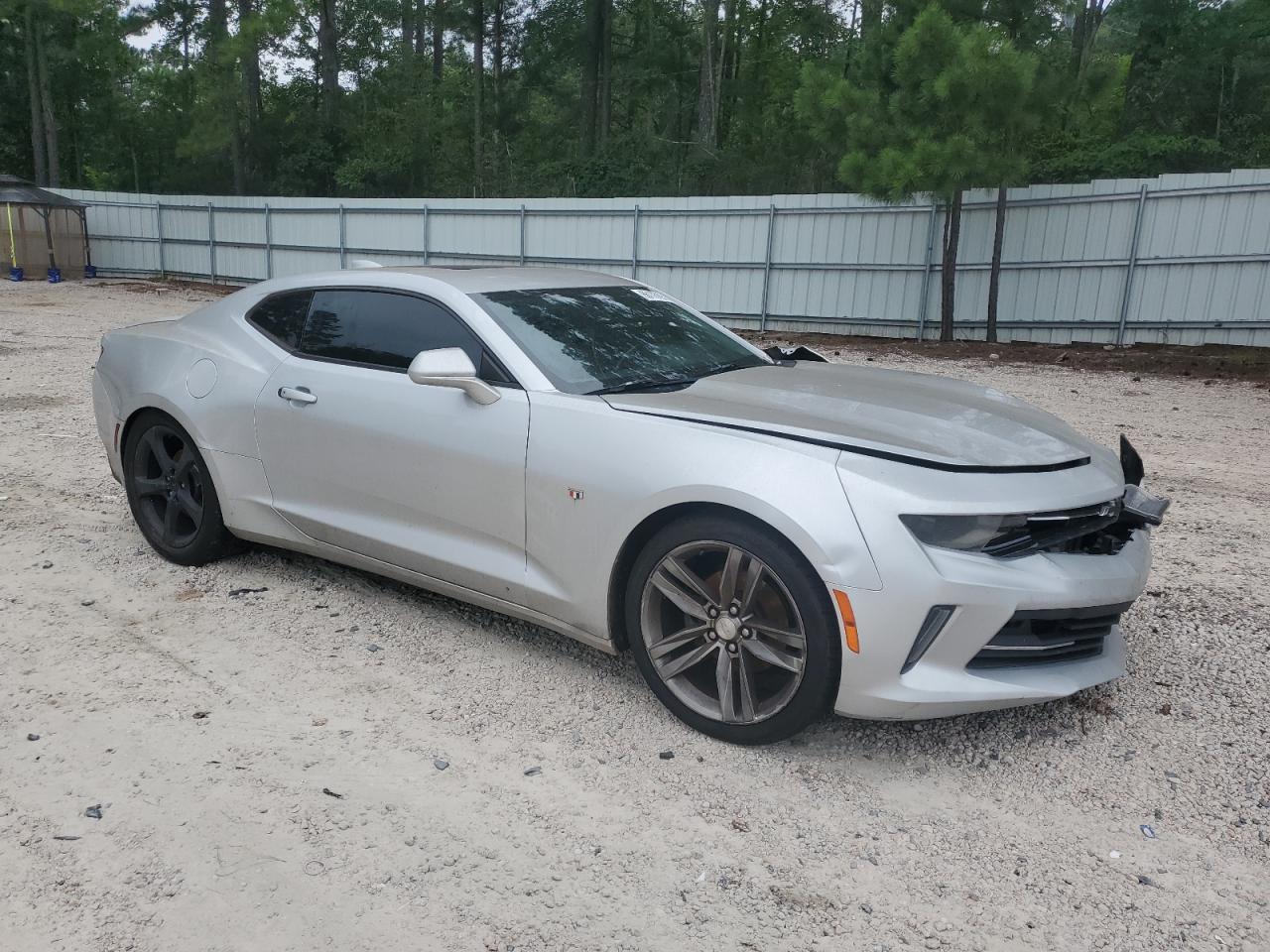2017 Chevrolet Camaro Lt - Image 4
