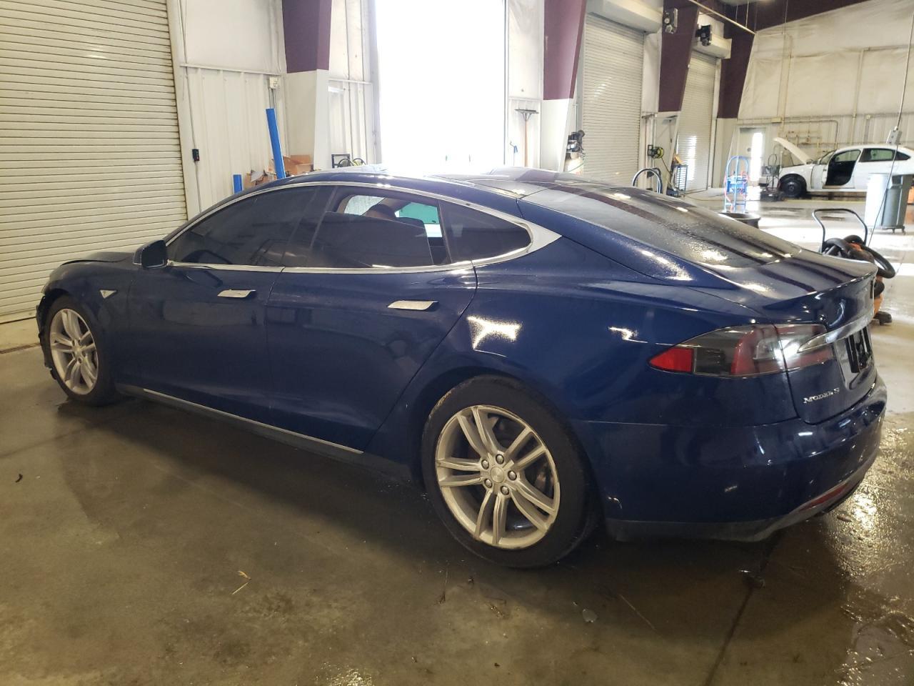 2015 Tesla Model S 70D - Image 2