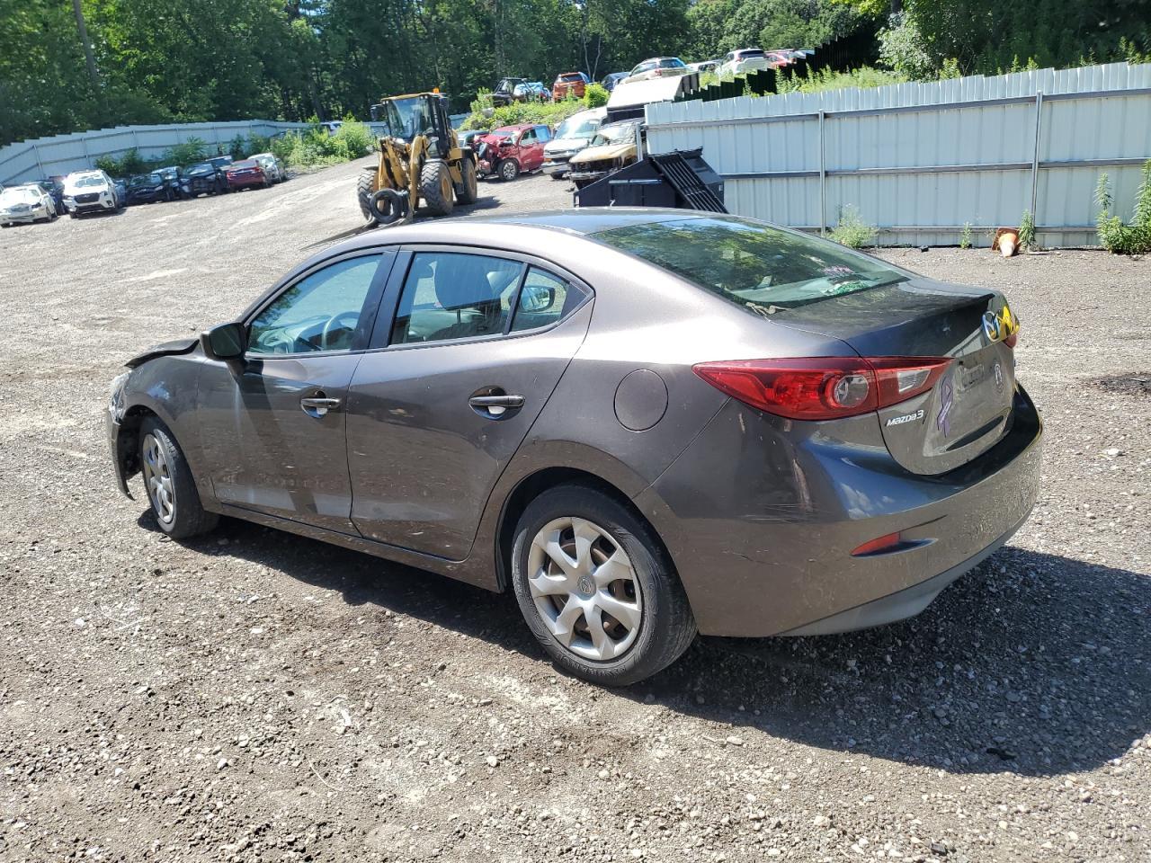 2015 Mazda 3 Sport - Image 2