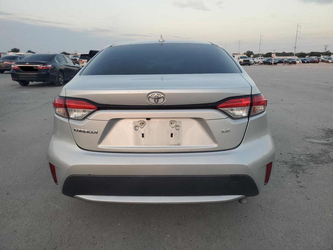 2020 Toyota Corolla Le - Фото 6