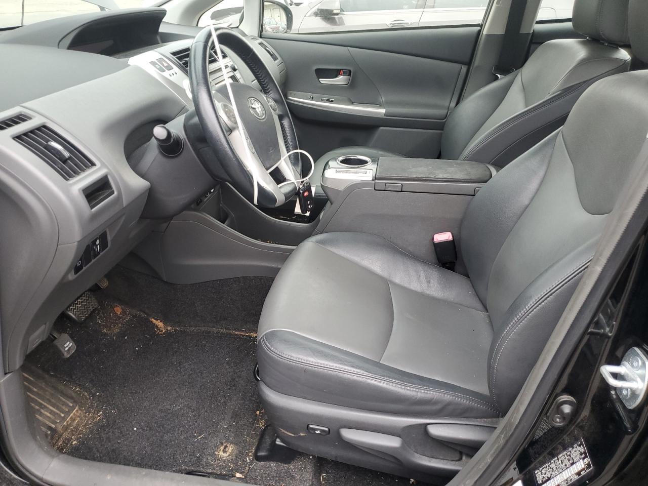 2014 Toyota Prius V - Фото 7