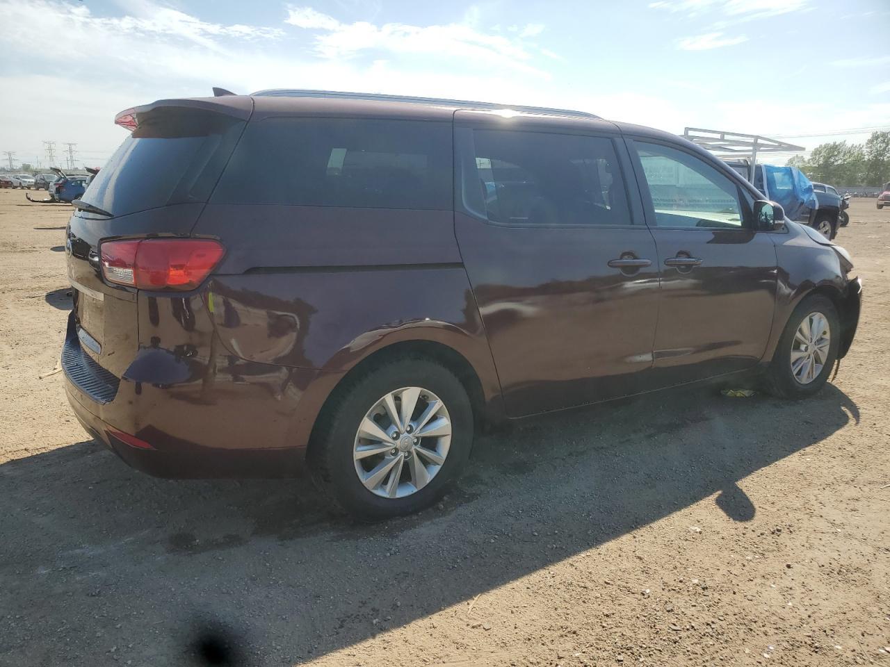 2017 Kia Sedona Lx - Фото 3