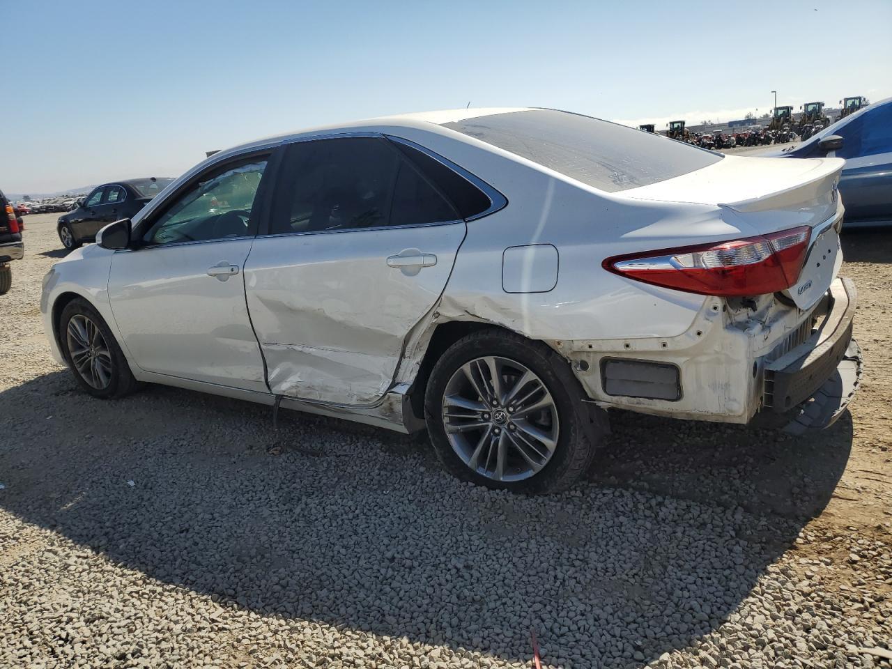 2017 Toyota Camry Le - Image 2