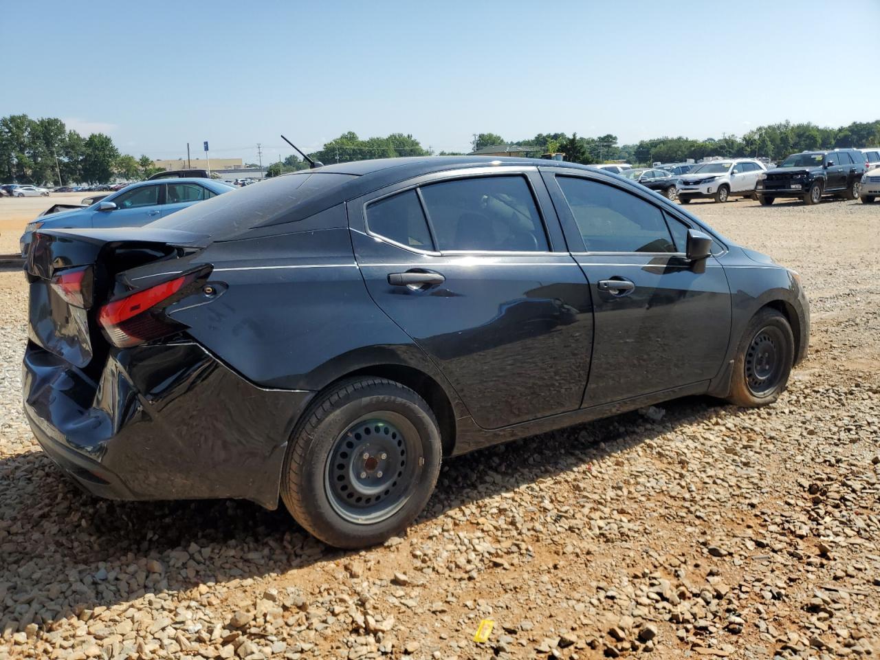 2024 Nissan Versa S - Image 3