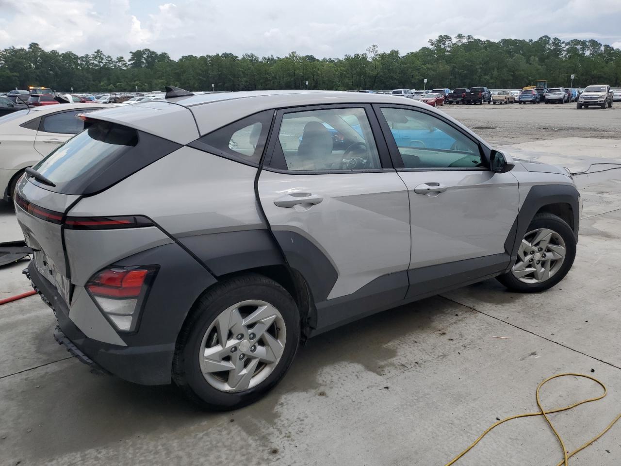 2025 Hyundai Kona Se - Image 3