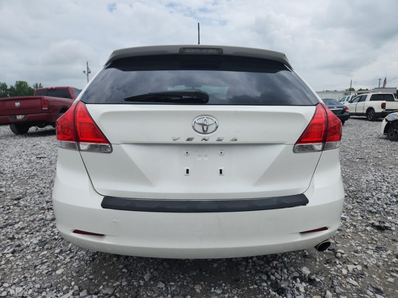 2010 Toyota Venza - Фото 6