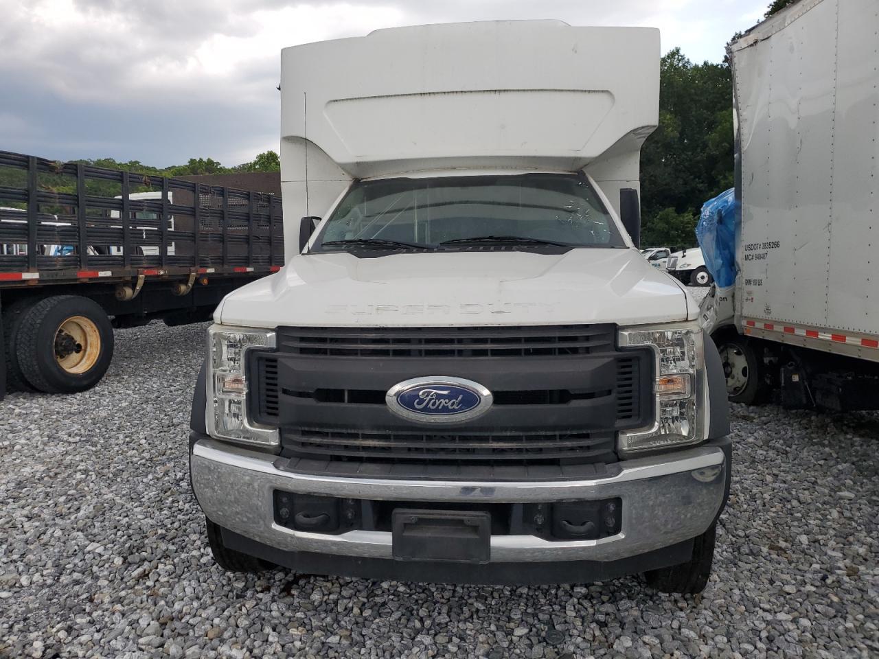 2019 Ford F550 Super Duty - Фото 5