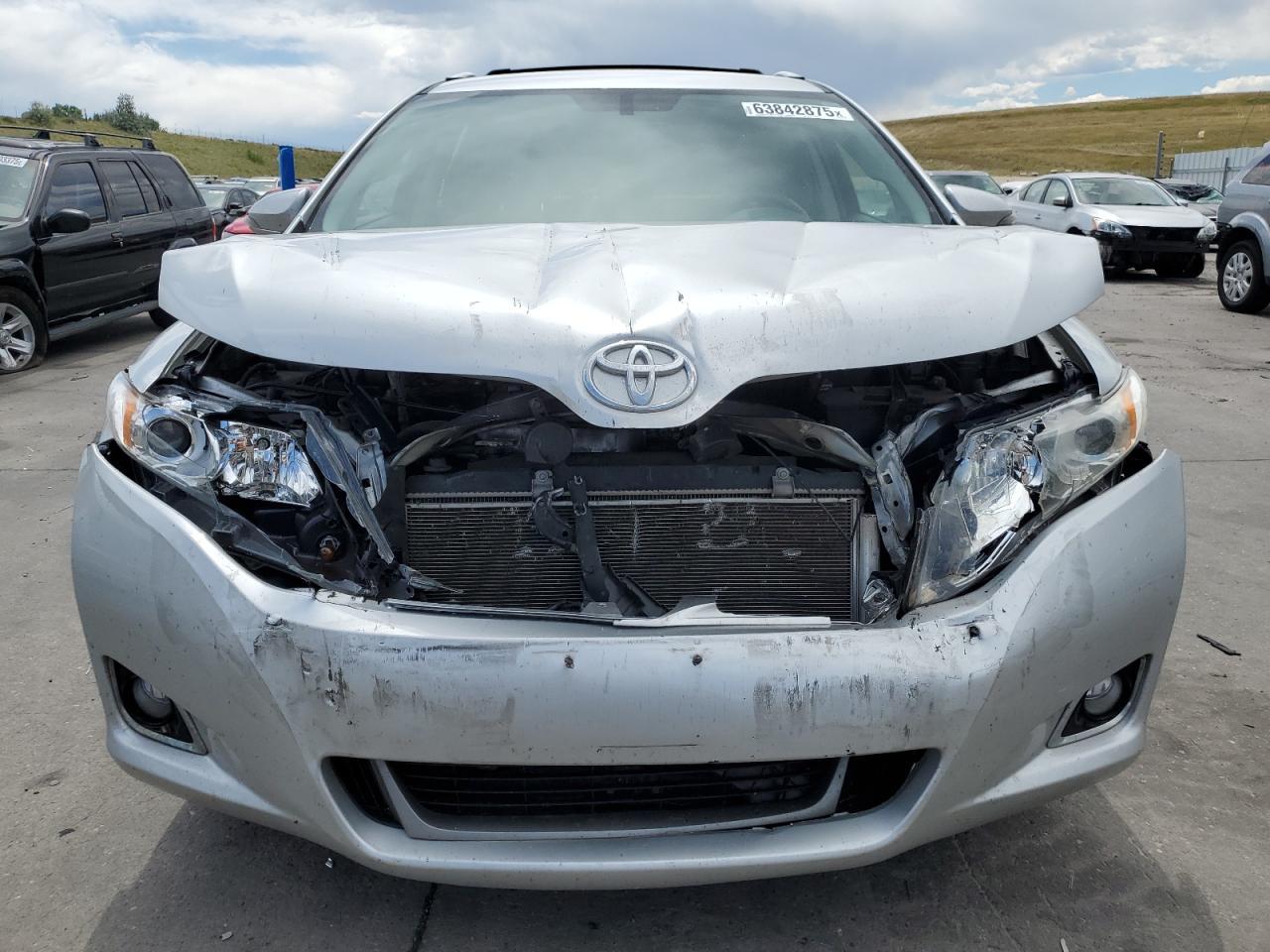 2013 Toyota Venza Le - Image 5