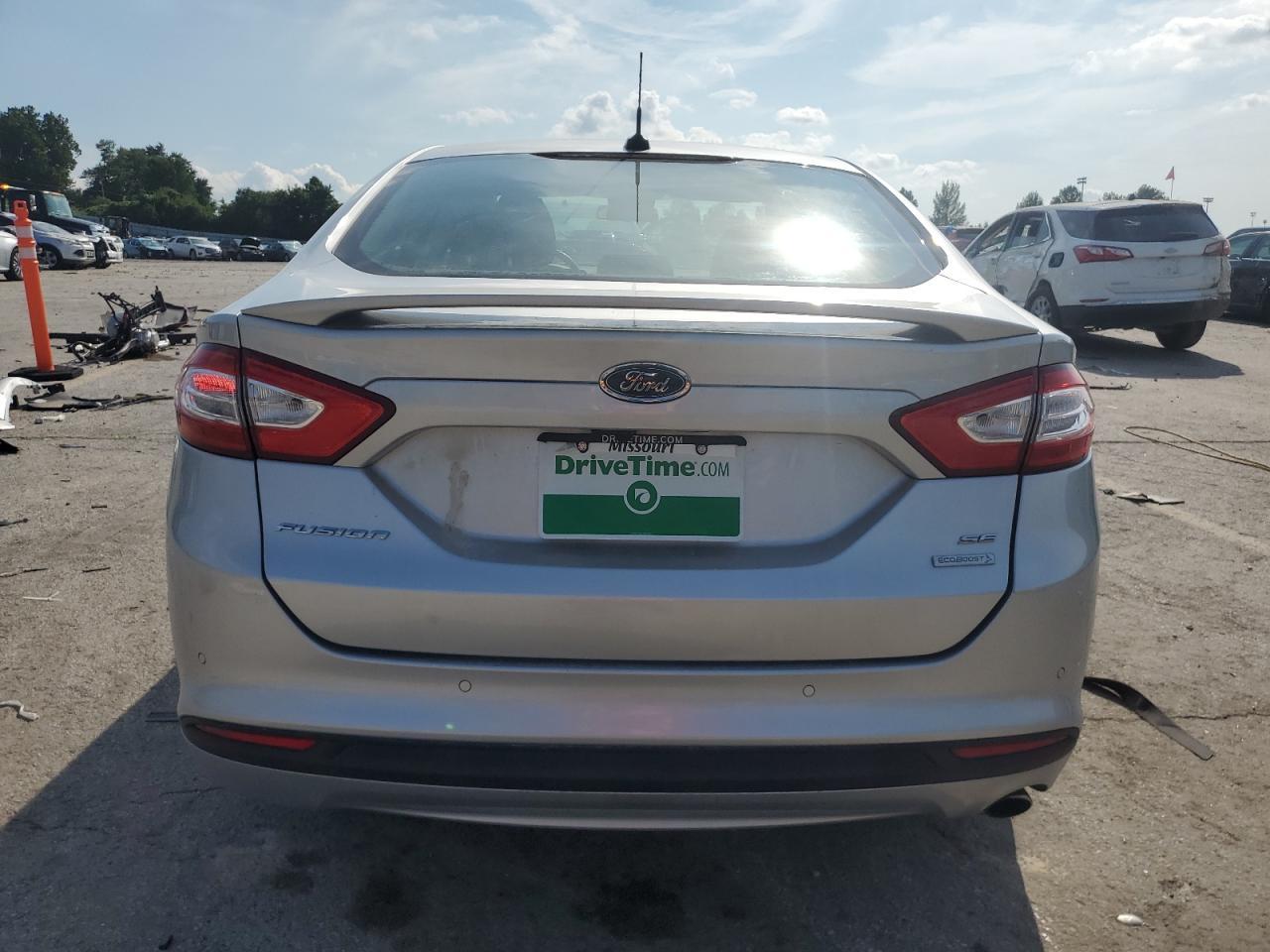 2015 Ford Fusion Se - Фото 6