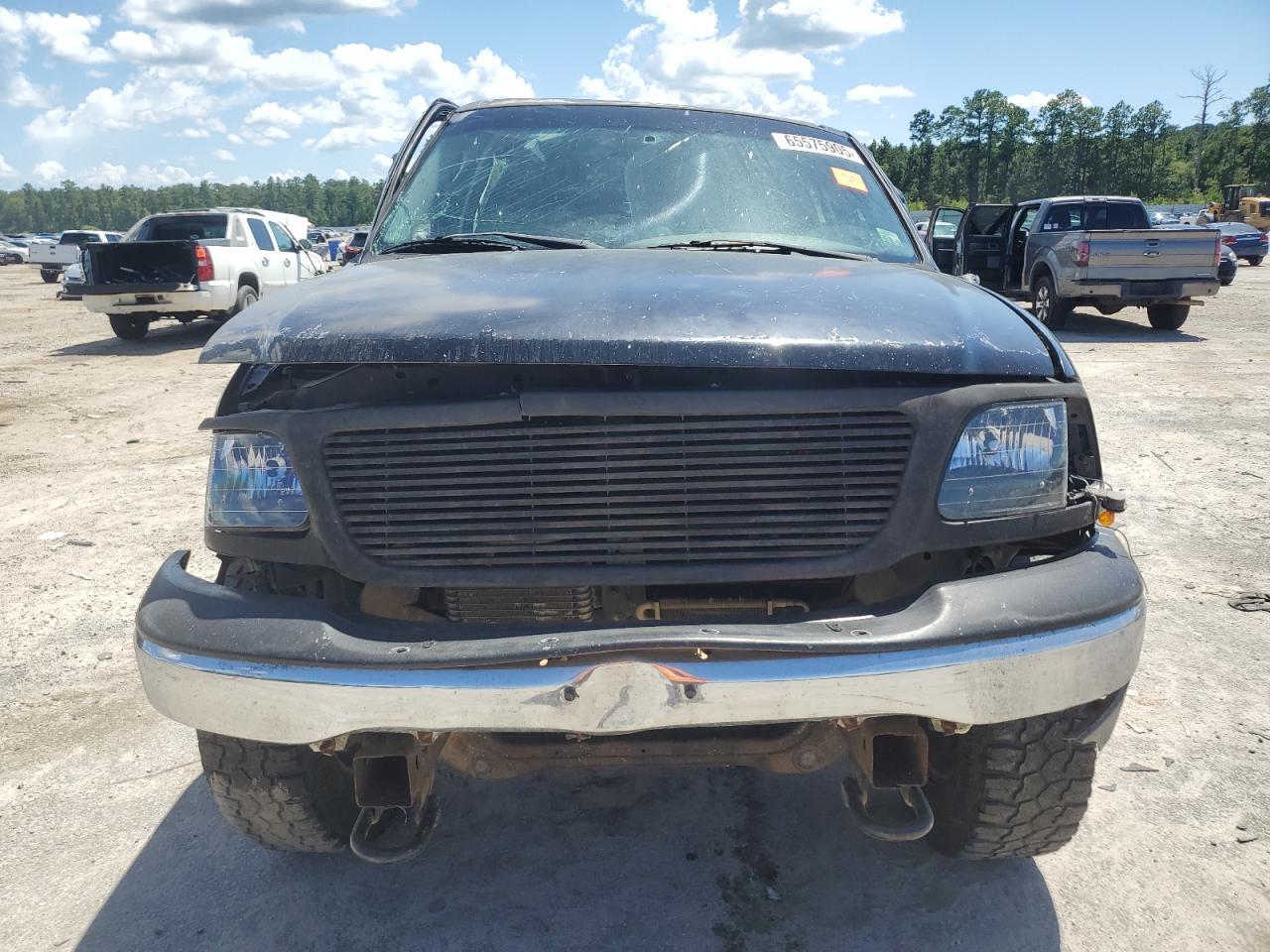 2003 Ford F150 Supercrew - Image 5