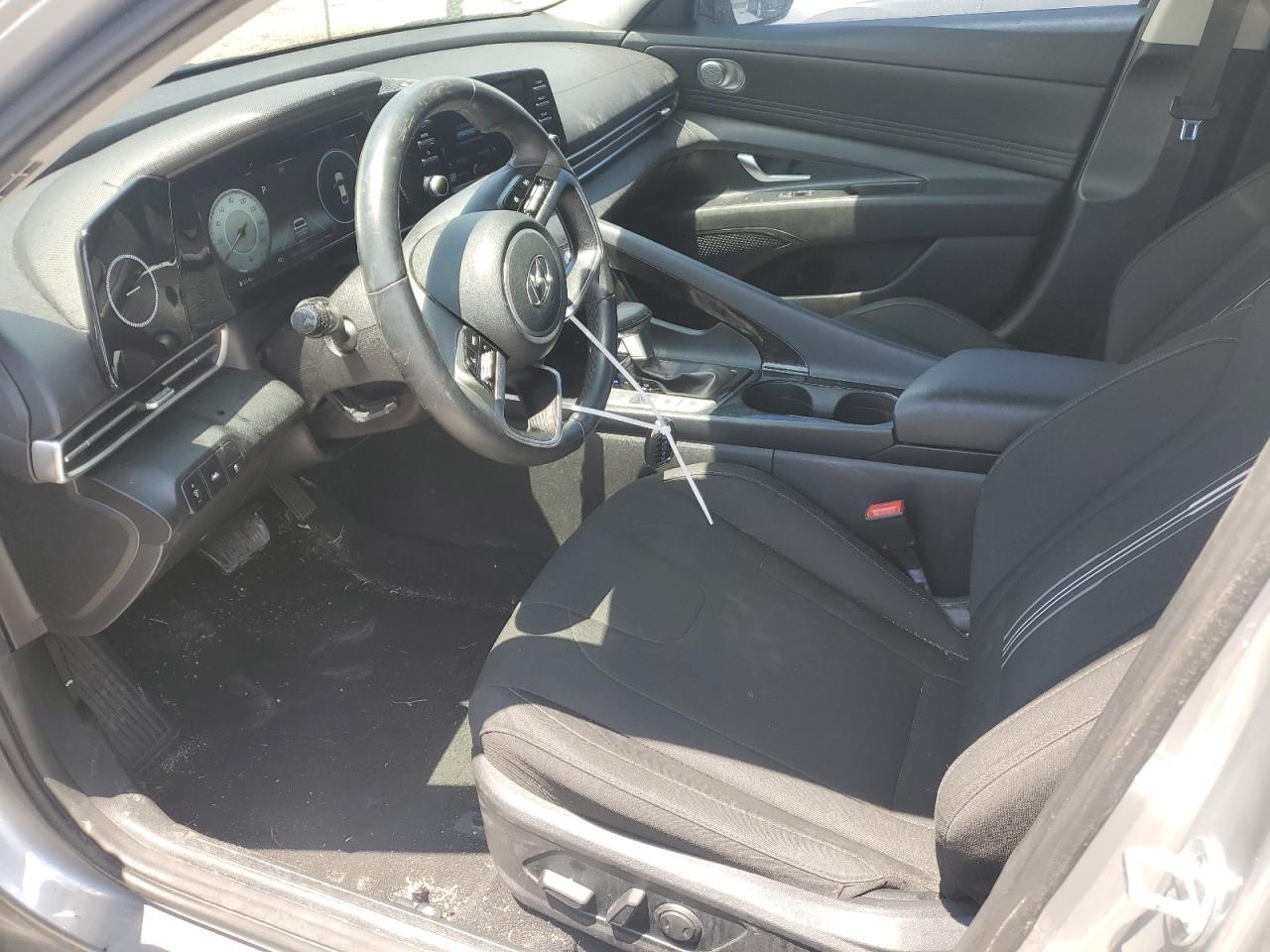 2022 Hyundai Elantra Sel - Image 7