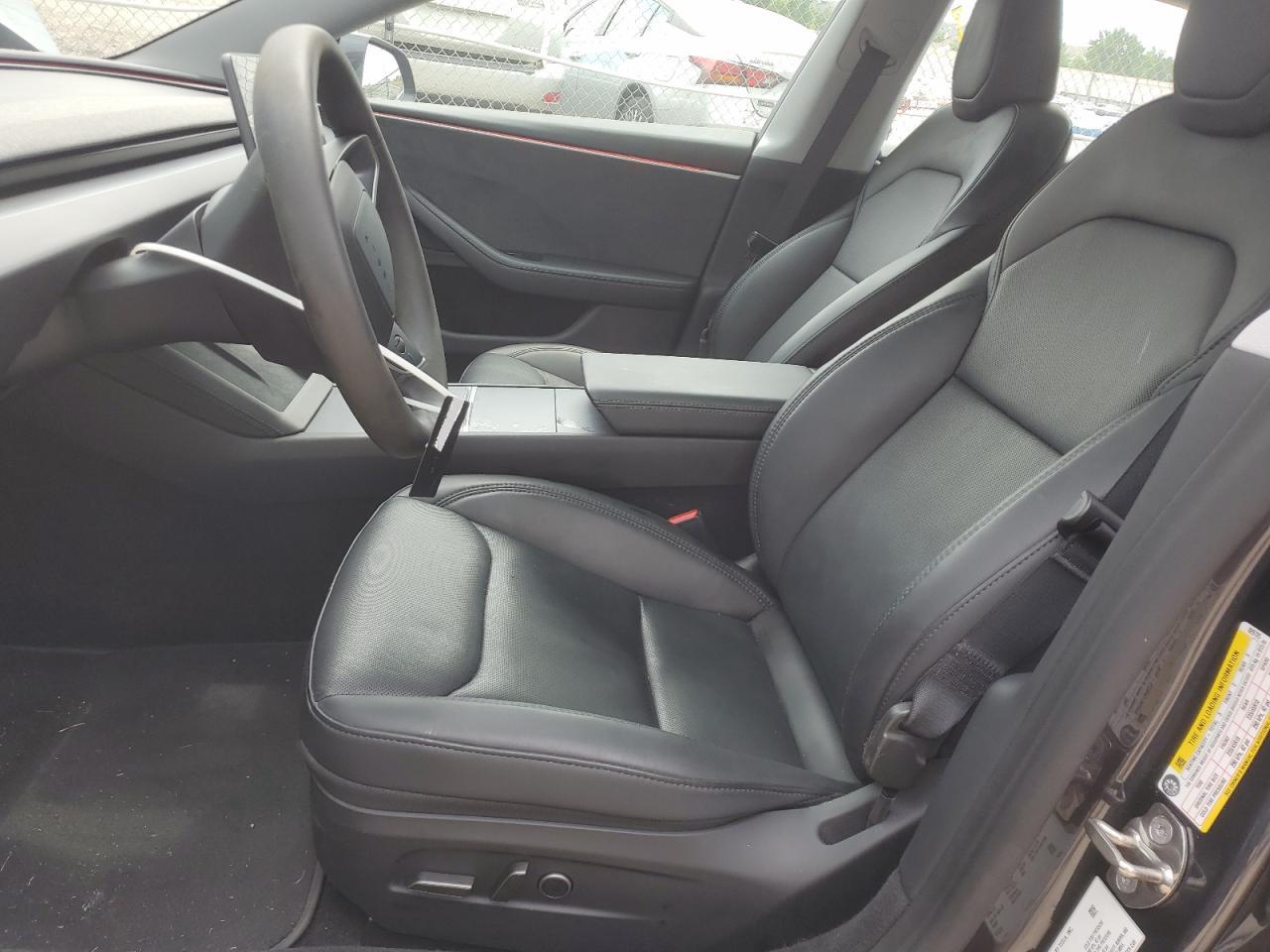 2024 Tesla Model 3 - Фото 7