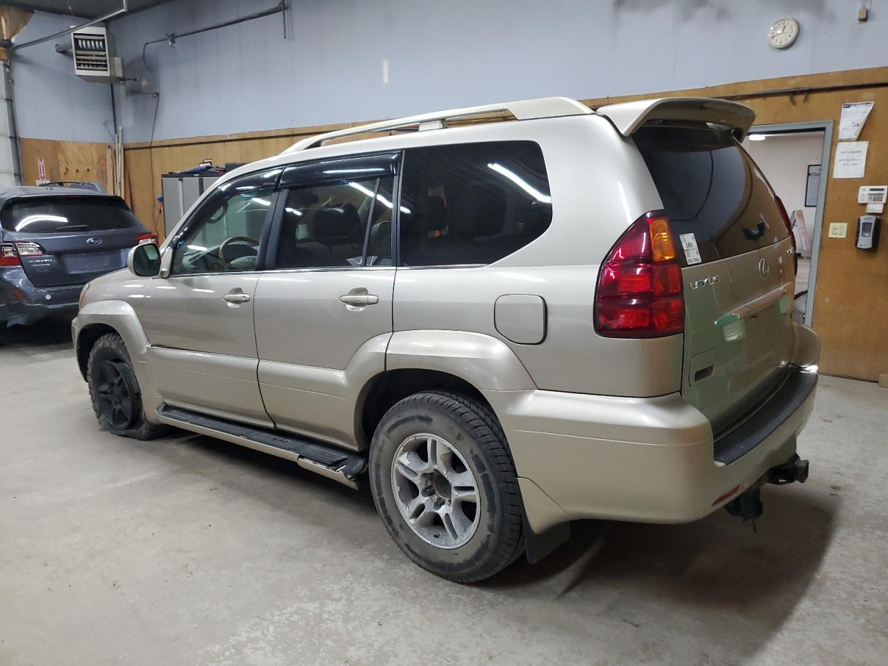 2004 Lexus Gx 470 - Фото 2