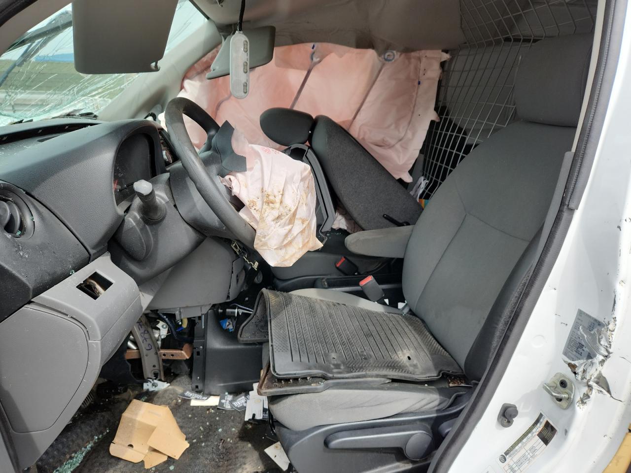 2017 Nissan Nv200 2.5S - Фото 7