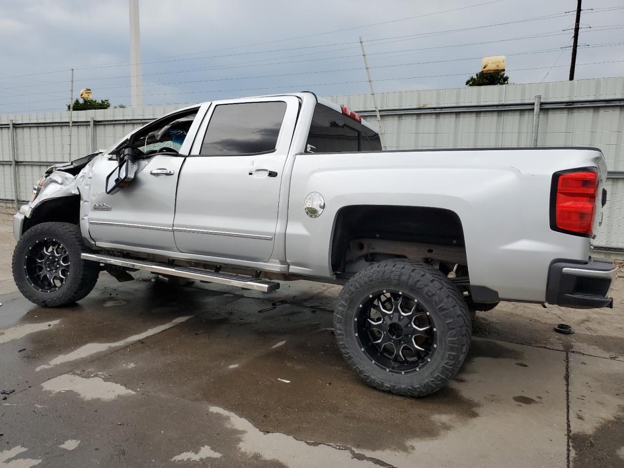 2014 Chevrolet Silverado K1500 High Country - Фото 2