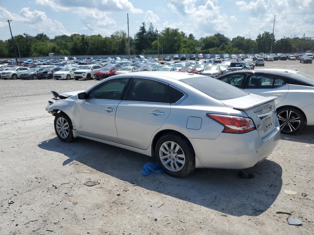 2014 Nissan Altima 2.5 - Фото 2