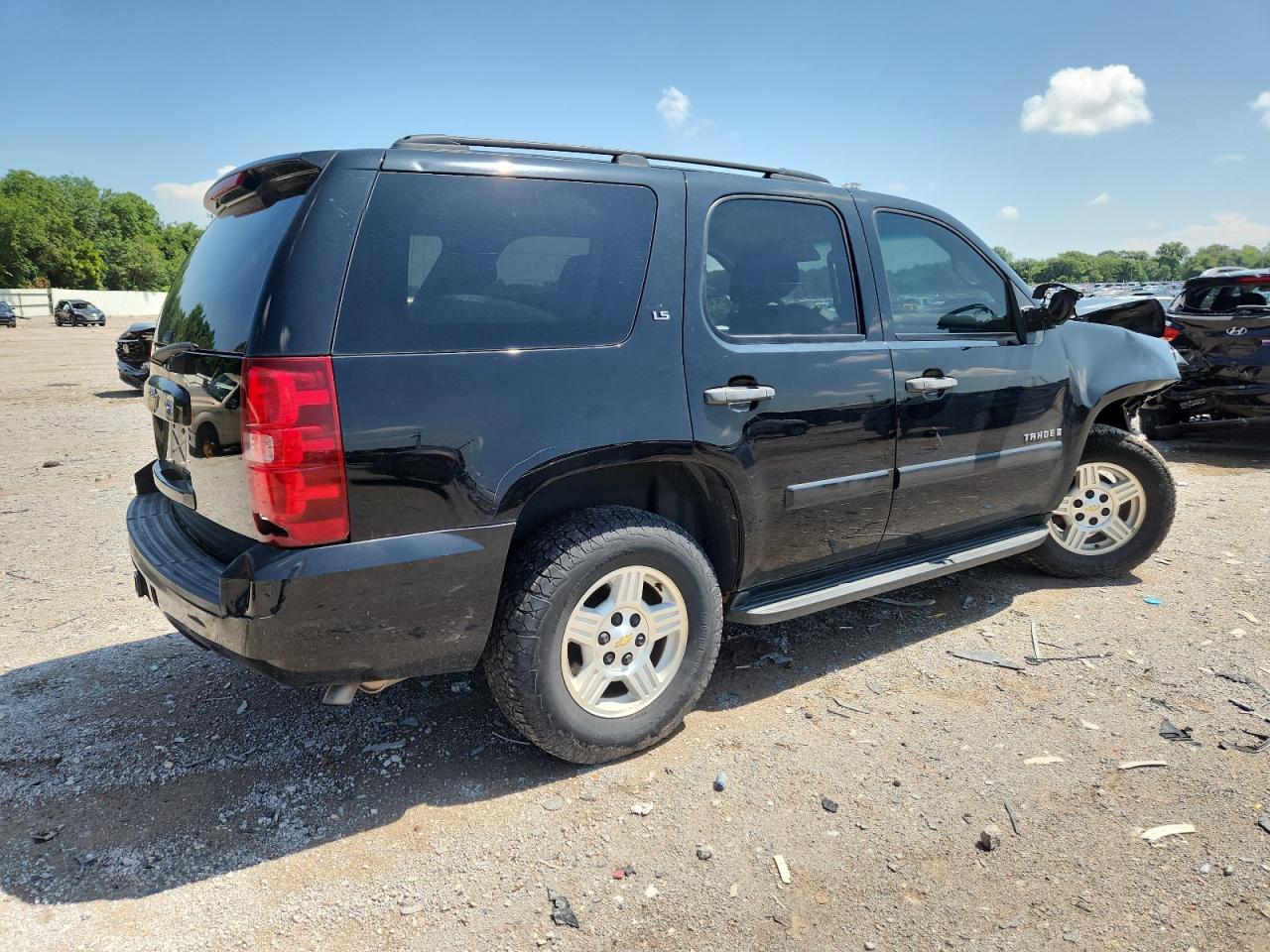 2007 Chevrolet Tahoe C1500 - Фото 3