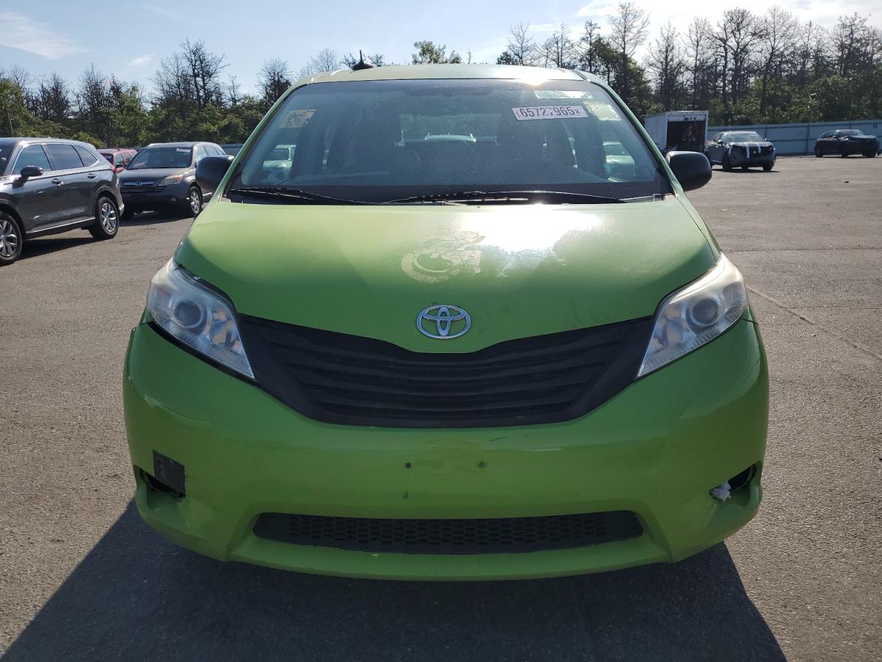 2014 Toyota Sienna - Фото 5