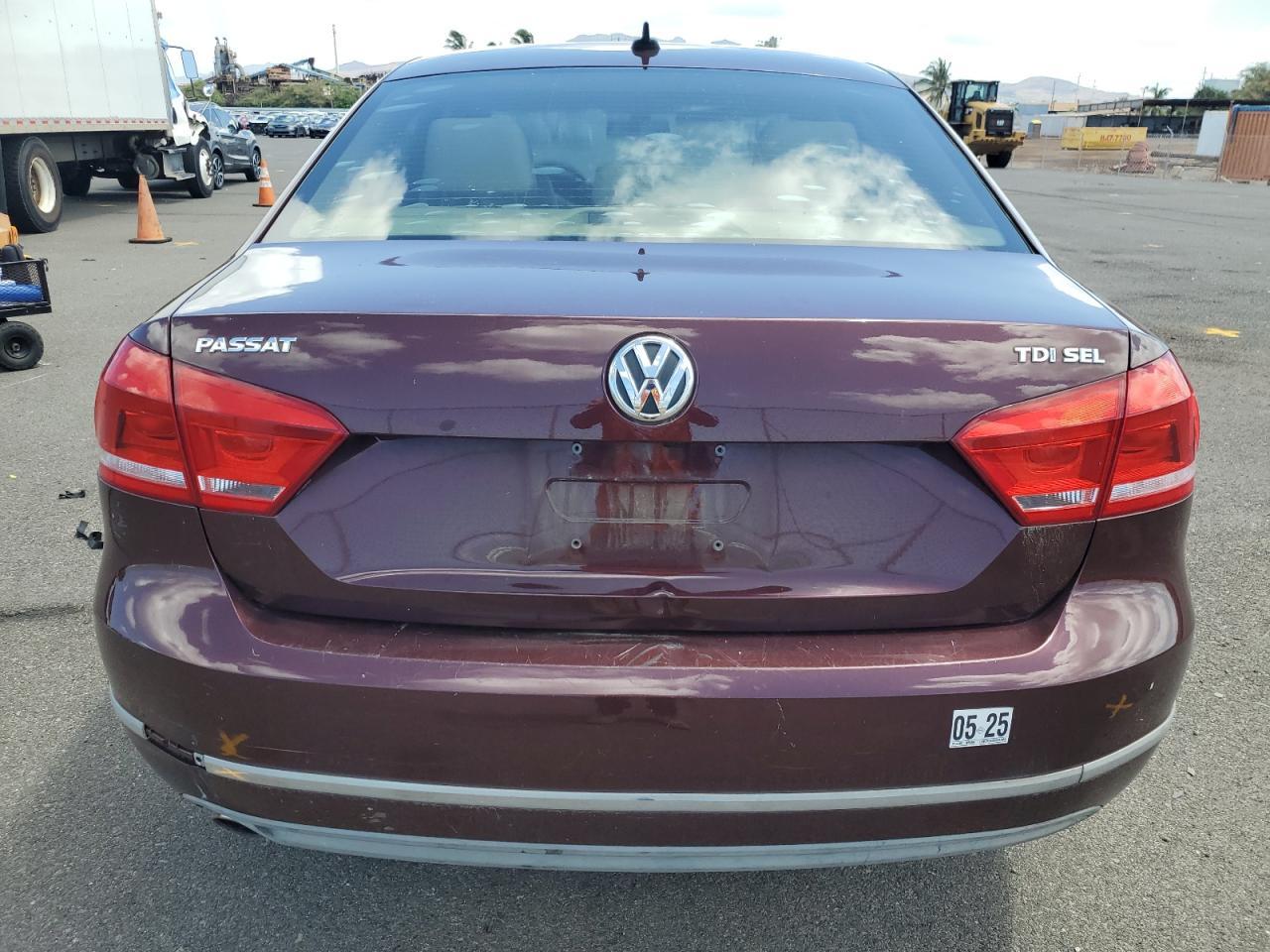 2013 Volkswagen Passat Sel - Image 6