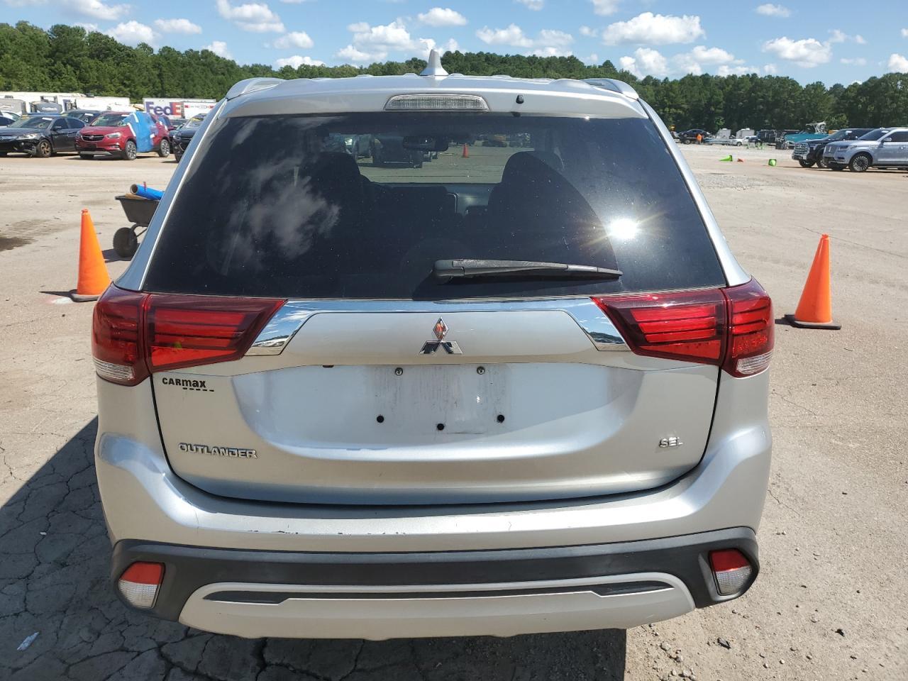 2020 Mitsubishi Outlander Se - Image 6