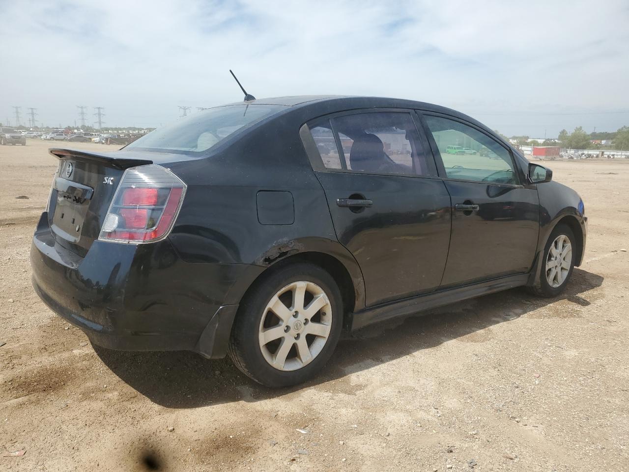2010 Nissan Sentra 2.0 - Фото 3