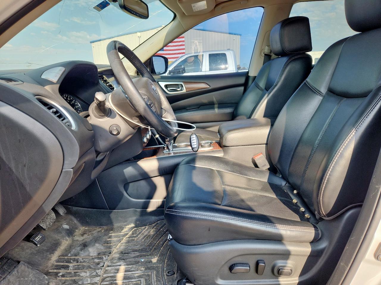 2018 Nissan Pathfinder S - Фото 7