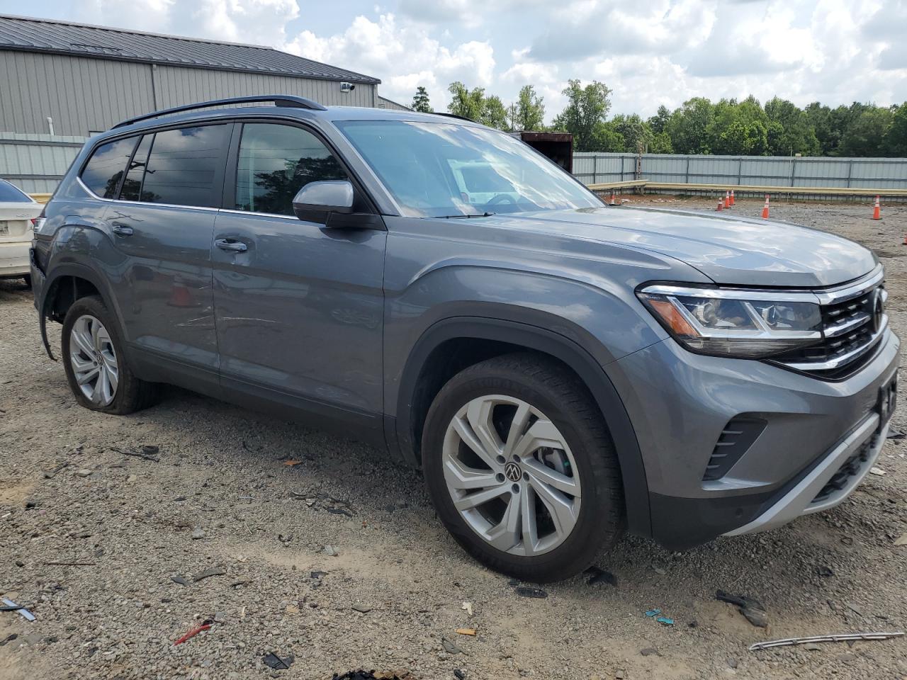 2023 Volkswagen Atlas Se - Image 4