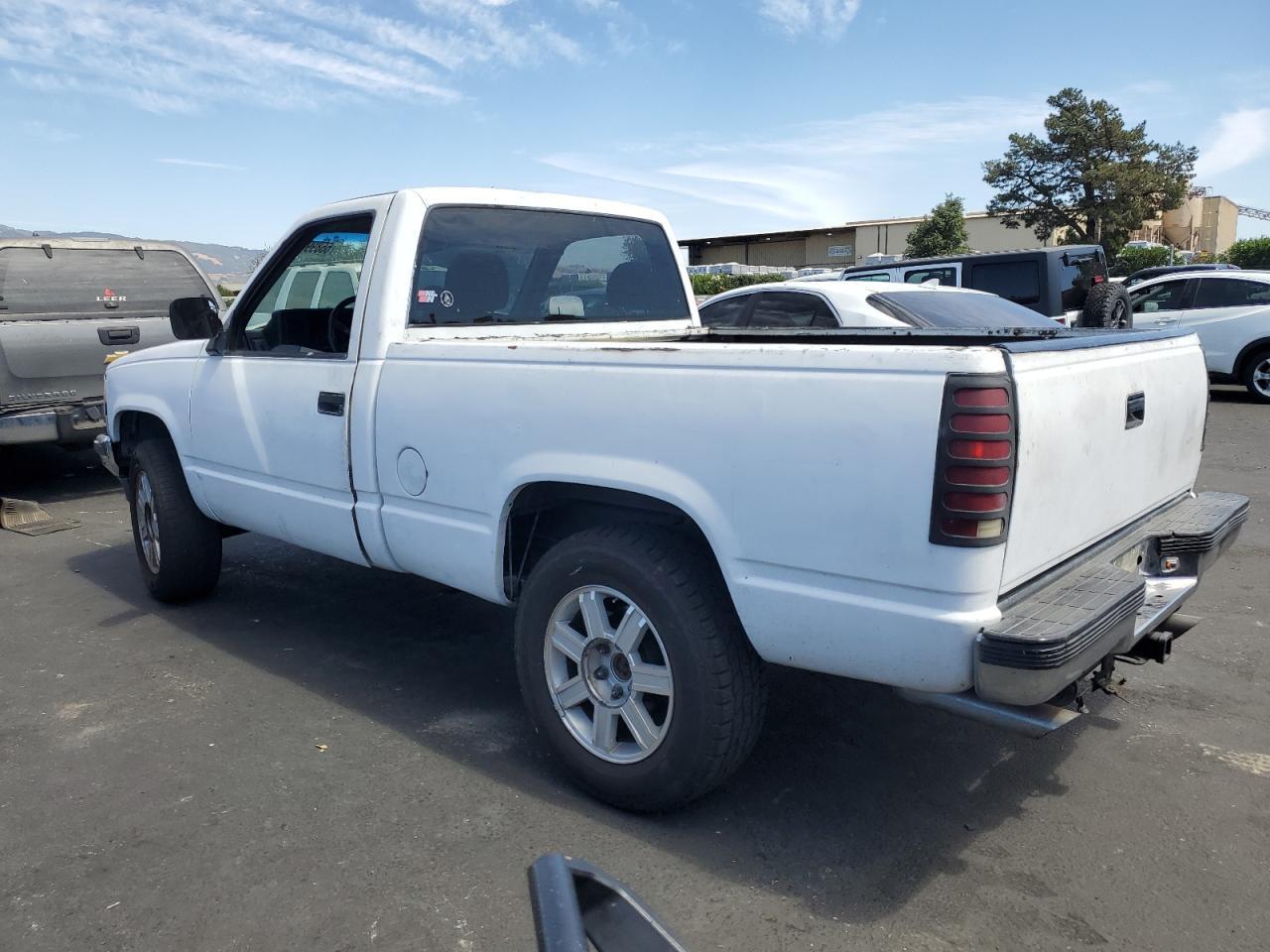 1988 Chevrolet Gmt-400 K1500 - Фото 2