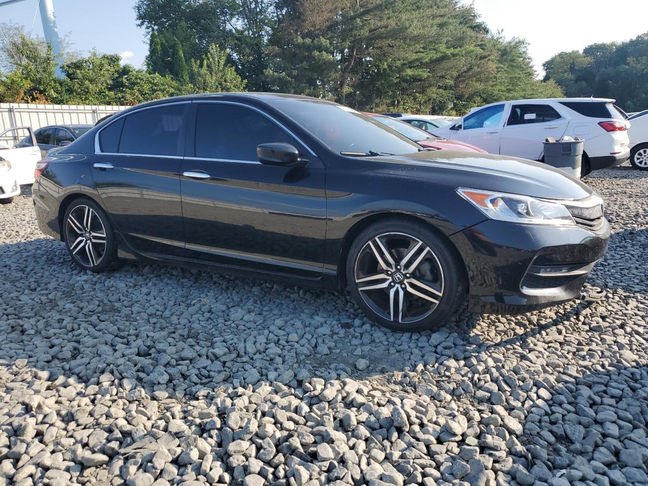 2017 Honda Accord Sport - Фото 4