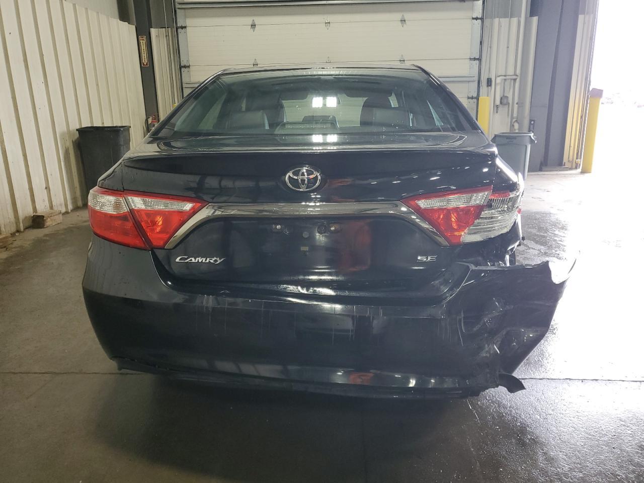 2015 Toyota Camry Le - Фото 6