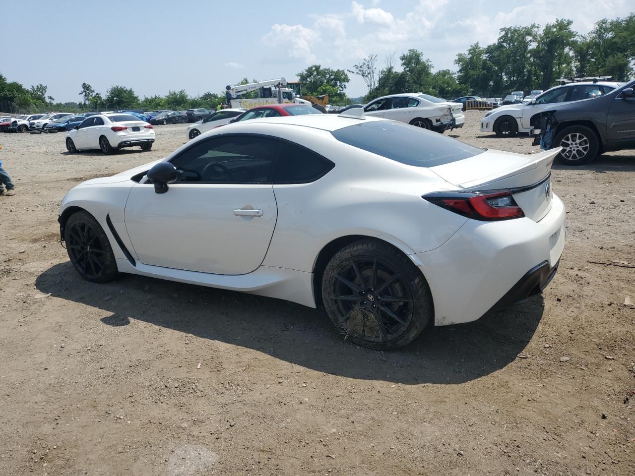 2023 Toyota Gr 86 Premium - Image 2