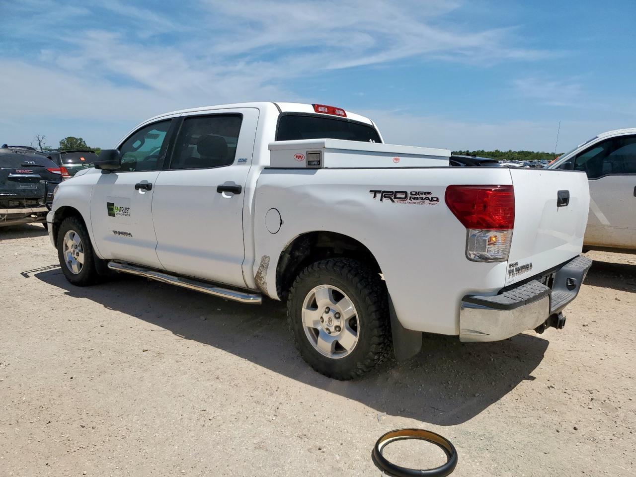 2011 Toyota Tundra Crewmax Sr5 - Фото 2
