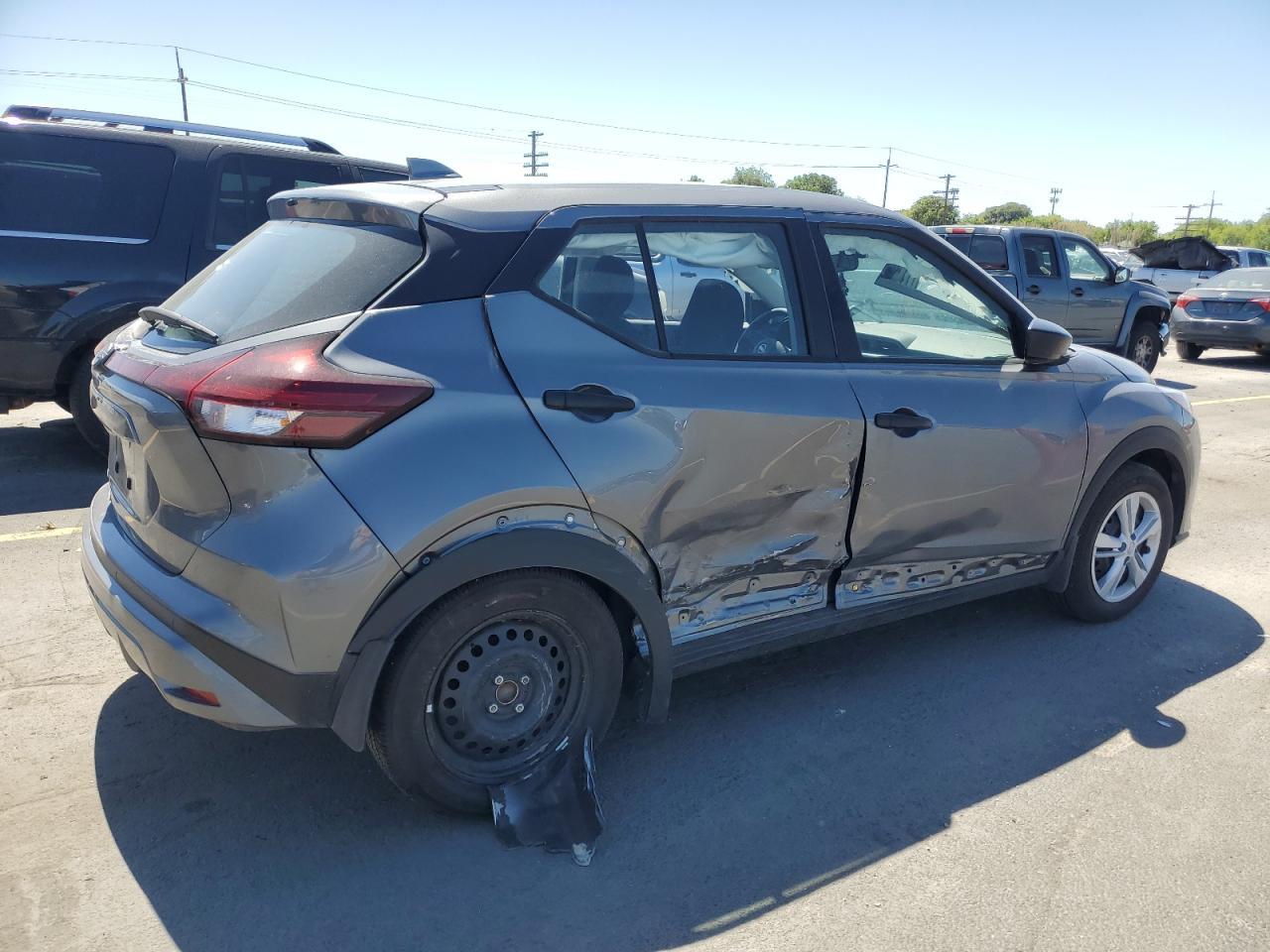 2025 Nissan Kicks Play S - Фото 3