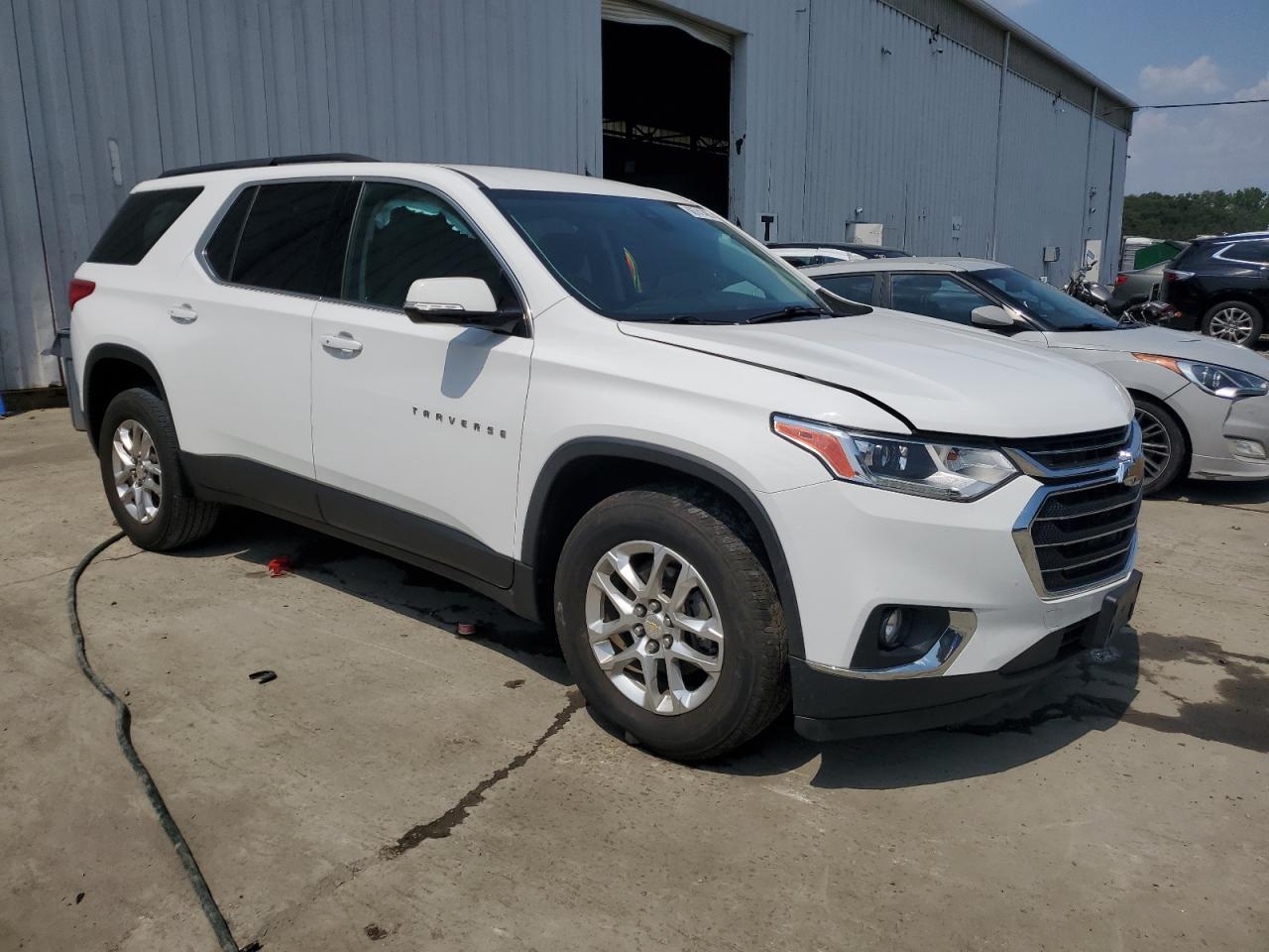 2020 Chevrolet Traverse Lt - Image 4