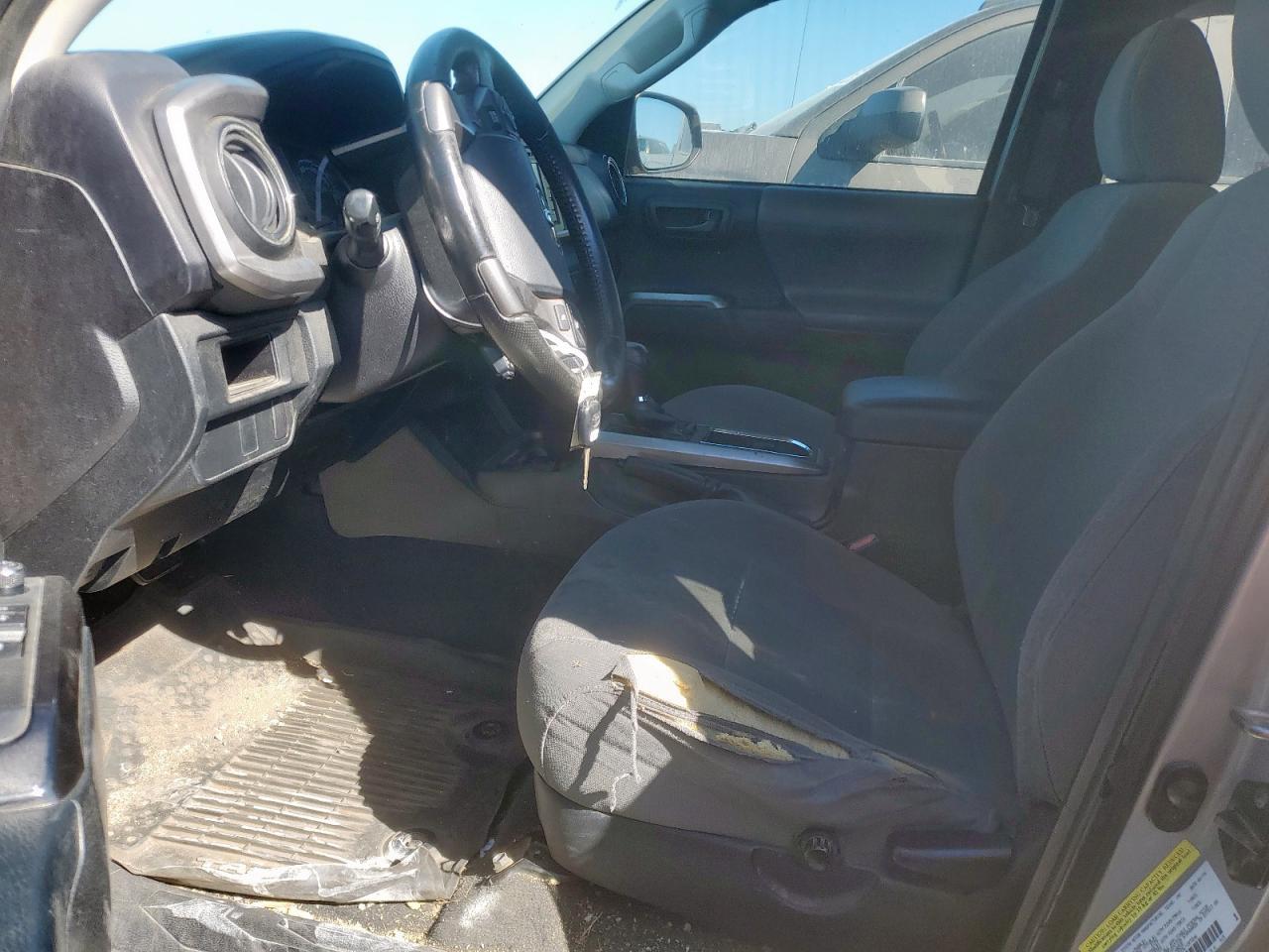 2016 Toyota Tacoma Access Cab - Image 7